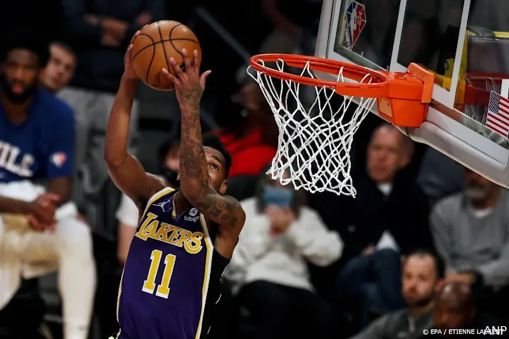 lakers verliezen in nba ook van mavericks en zakken verder weg