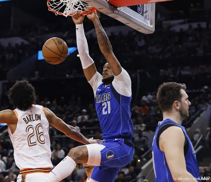 mavericks met clubrecord dunken voorbij jazz in nba