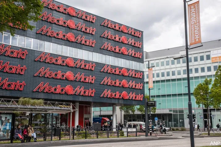 mediamarkt moet beter op kosten letten