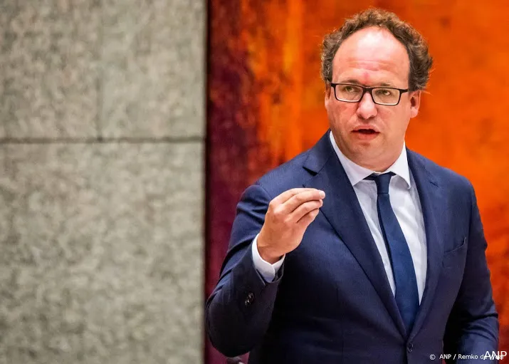 minister deelt zorgen over korten pensioenen