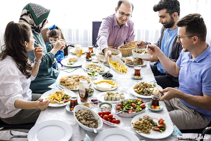 moslims vieren dit jaar op zondag 16 juni offerfeest