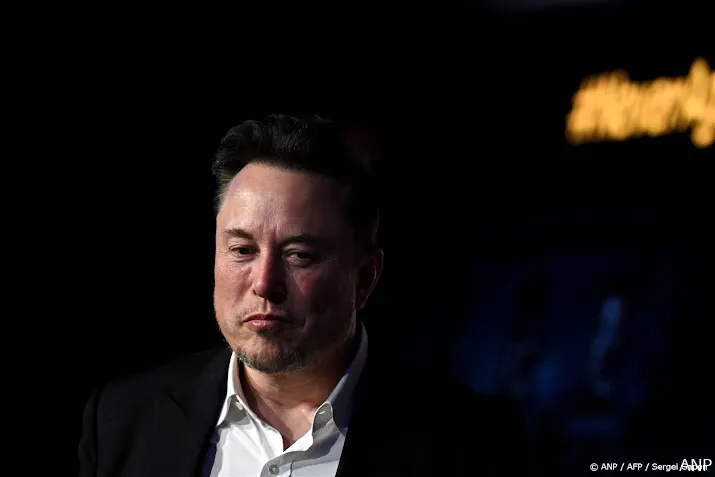 musk komt met eigen e maildienst voor x