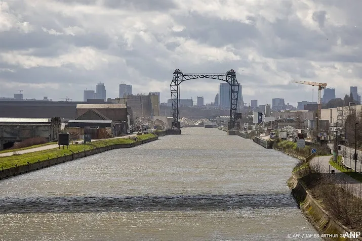 nederland en vlaanderen willen samen pfas in schelde aanpakken