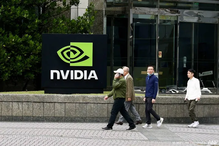 nvidia licht omlaag op wall street voorafgaand aan cijfers