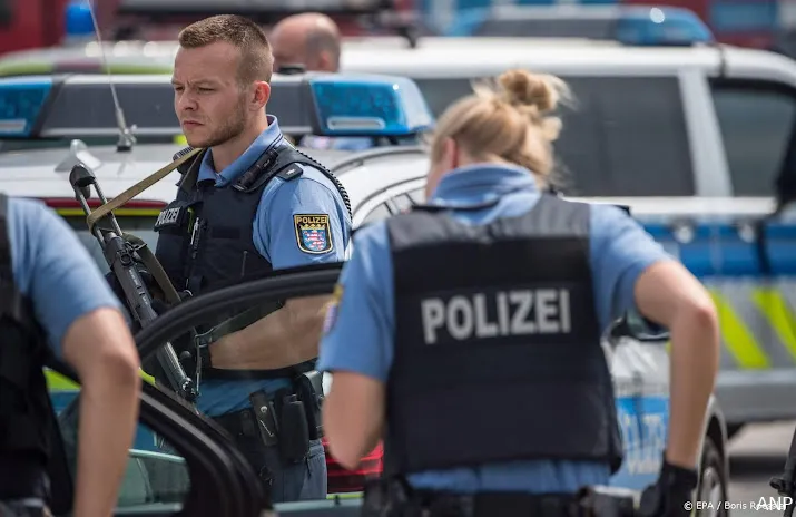 ongeluk duitsland kost 2 inzittenden nederlandse auto het leven