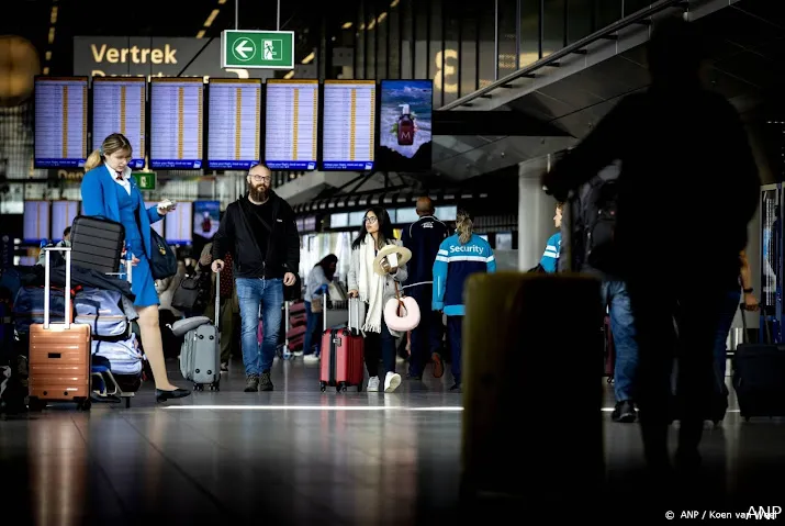 ook rond hemelvaartsdag topdrukte op schiphol