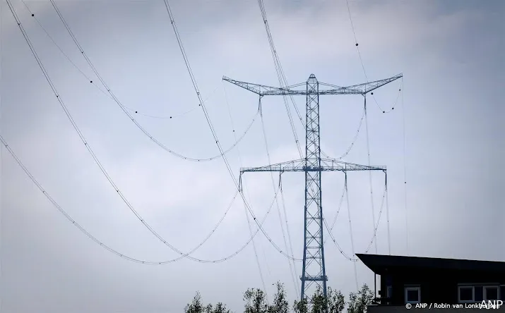 overleg hulpdiensten om stroomstoring vlaardingen in hitte