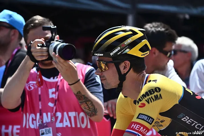 ploegleider jumbo visma ziet uitstekende reactie van roglic