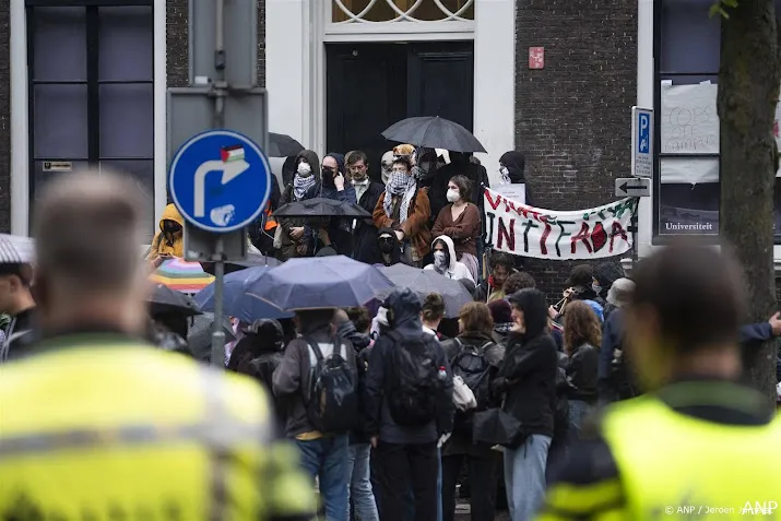 pro palestijns protest in utrecht universiteit staakt colleges