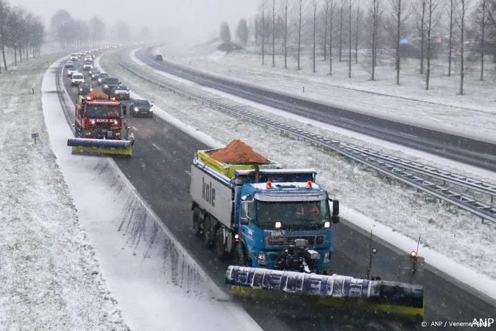 ruim 11 miljoen kilo zout gestrooid maandagochtend