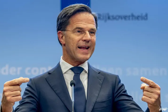 rutte vraagt cpb coalitieplannen toch door te rekenen