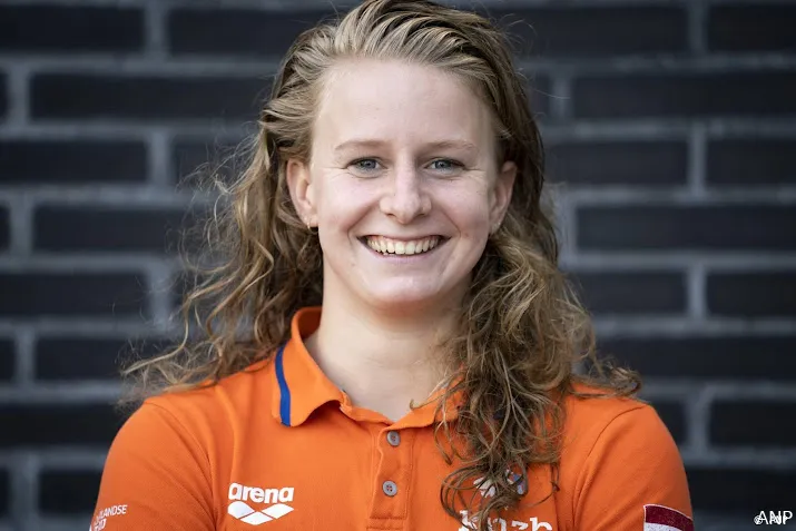 schouten zwemt weer twee keer nederlands record op schoolslag