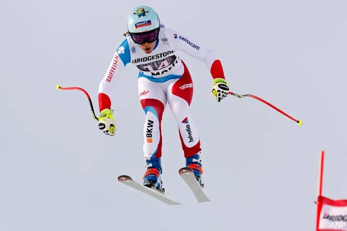 skiester flury verrast met winst op super g