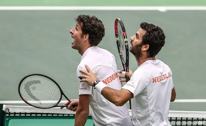 tennisbond bevestigt dubbels rus schuurs haase rojer voor spelen