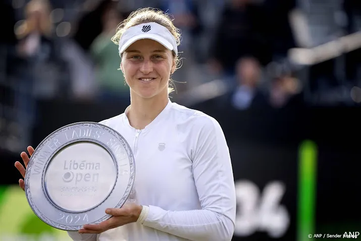 tennisster samsonova wint grastoernooi van rosmalen