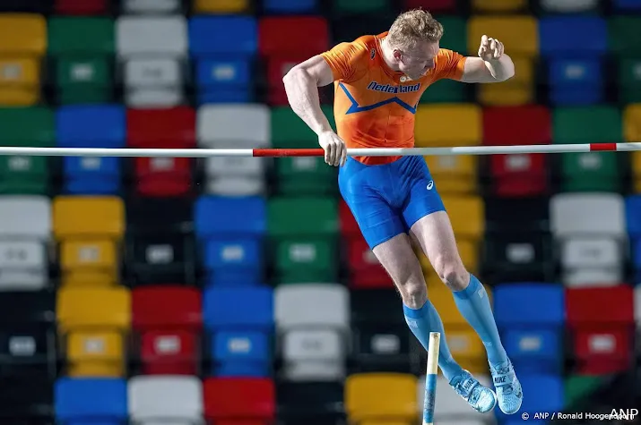 titelkandidaat vloon mist finale polsstokhoogspringen ek indoor