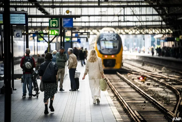 treinverkeer adam rijdt weer lag vanwege verhuizing prorail plat