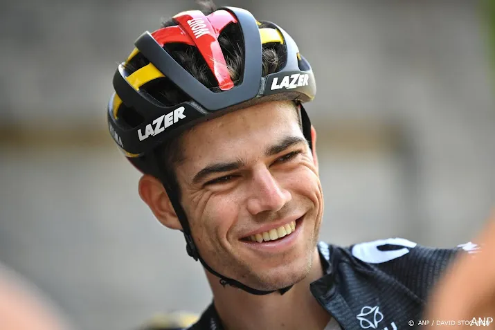 van aert voor vijfde keer belgisch kampioen veldrijden