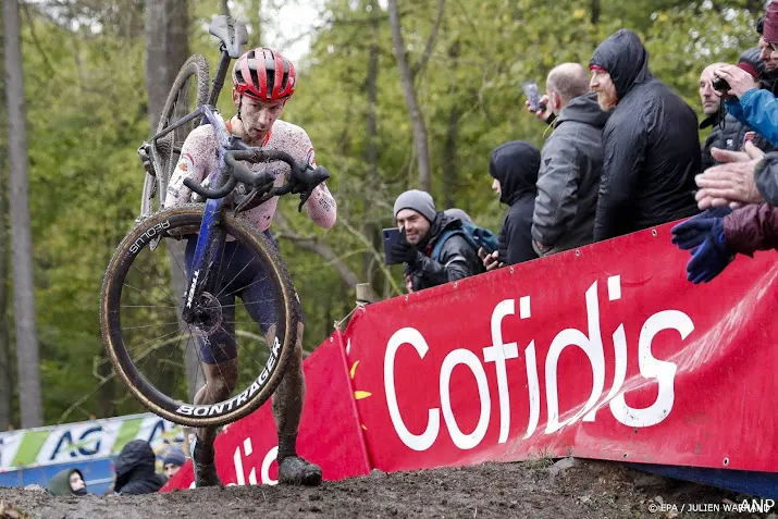 van der haar grijpt naast zege in superprestige cross in niel