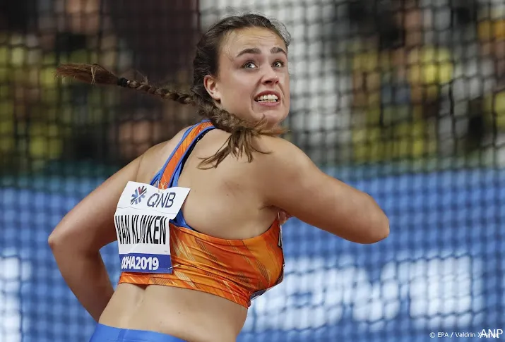 van klinken wint weer met discus bij amerikaanse studentenstrijd