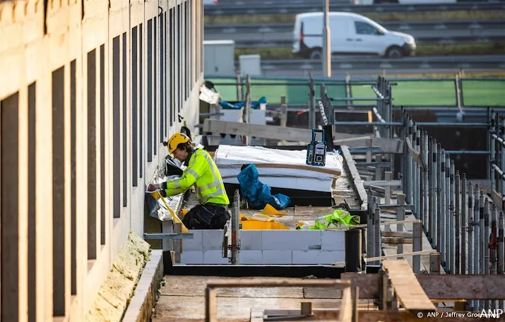 werkende meerderheid in nederland verder toegenomen