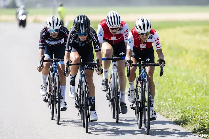 wielerploeg trek segafredo hoopt op geel voor pedersen in tour