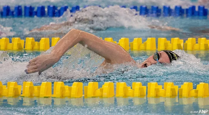 zwemster steenbergen tweede op 200 vrij in qualification meet