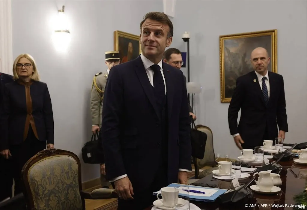 anp121224232 1