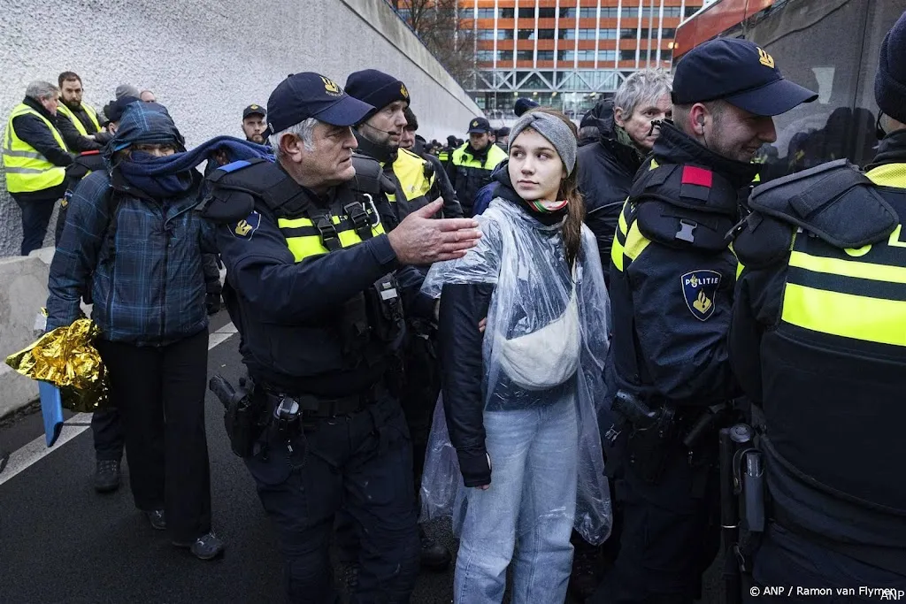anp110125150 1