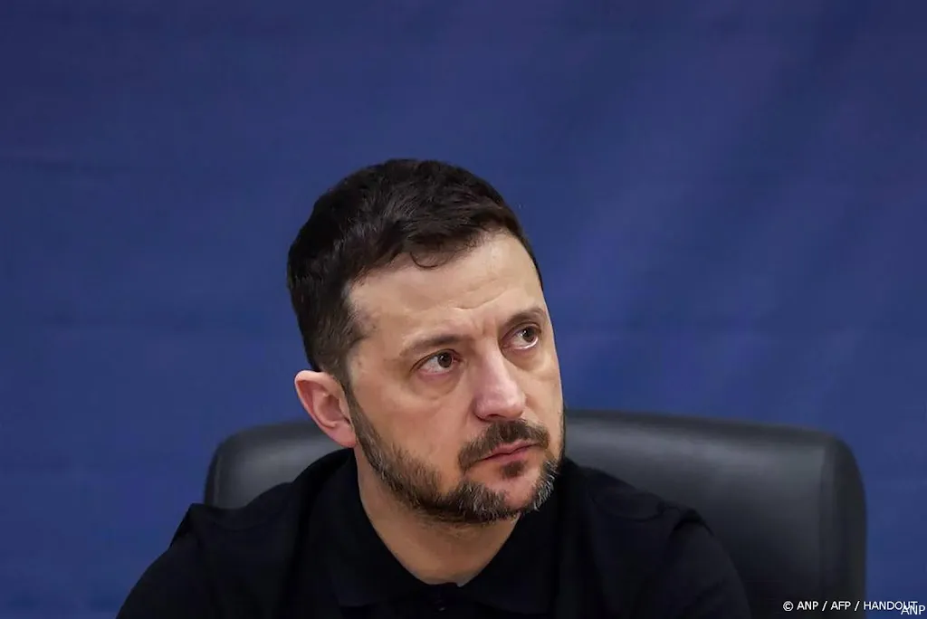 anp130225237 1