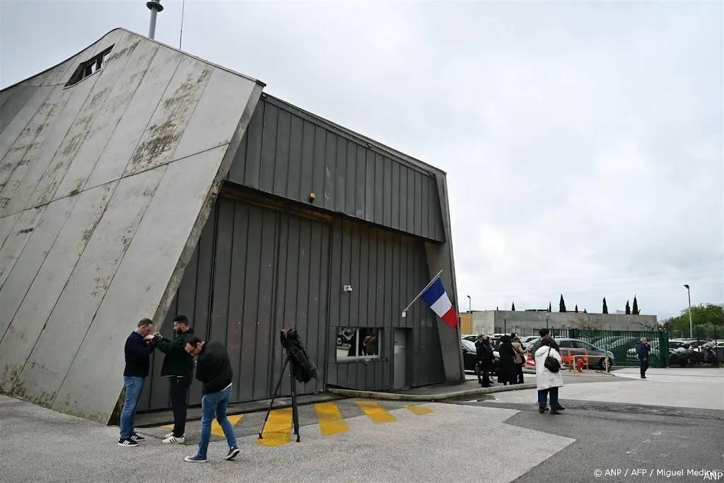 anp160425079 1