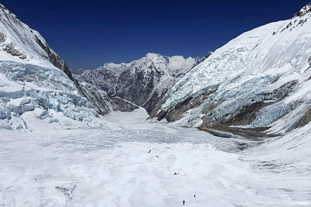 anp081025063 1