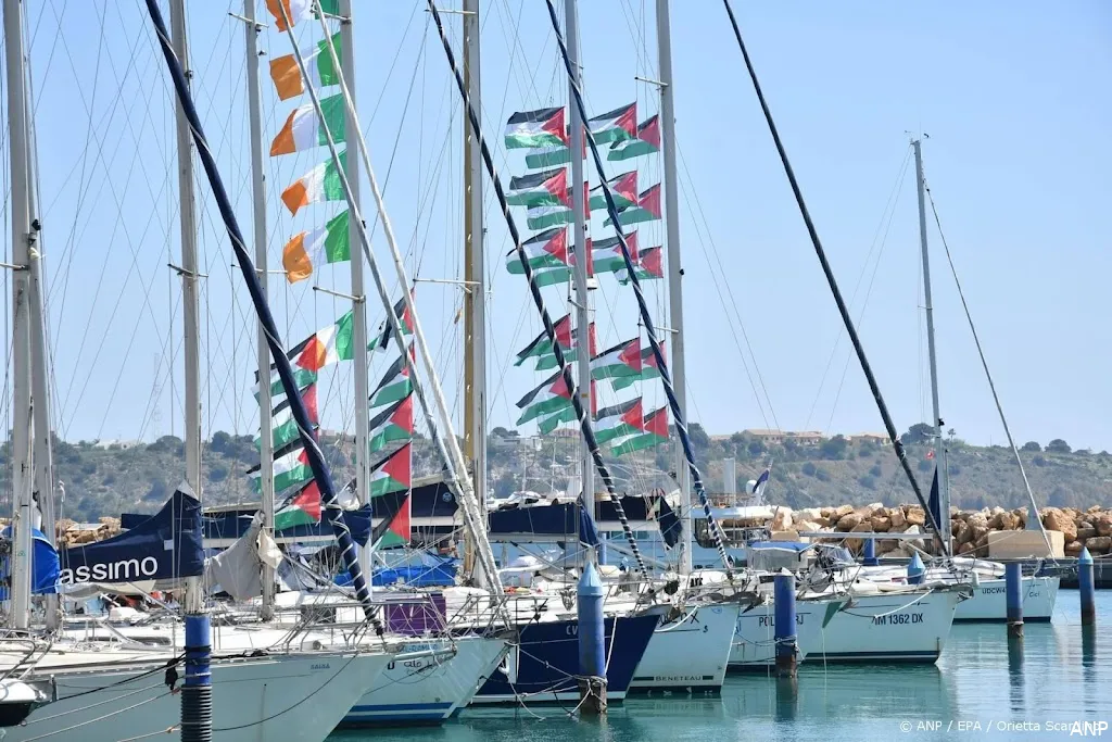 anp010526095 1