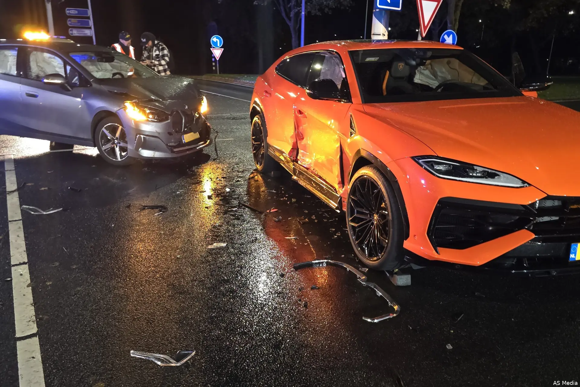 lamborghini urus crasht lelystad scaled