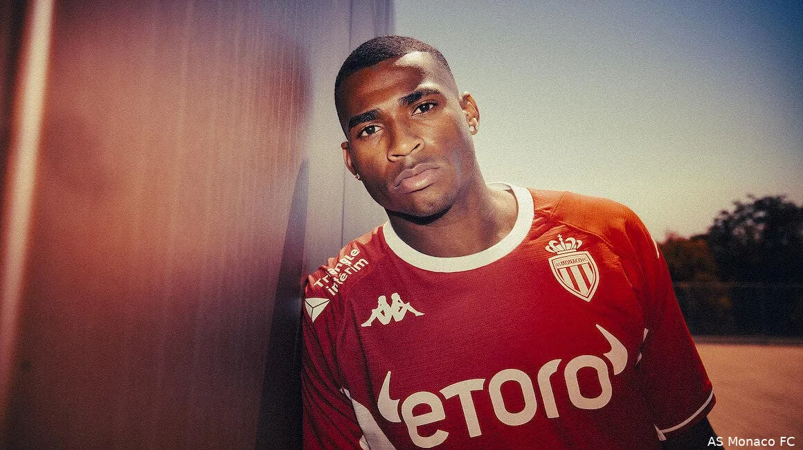 ol jean lucas signe a monaco lyon touche un beau cheque jean lucas 3 1160x650 320519