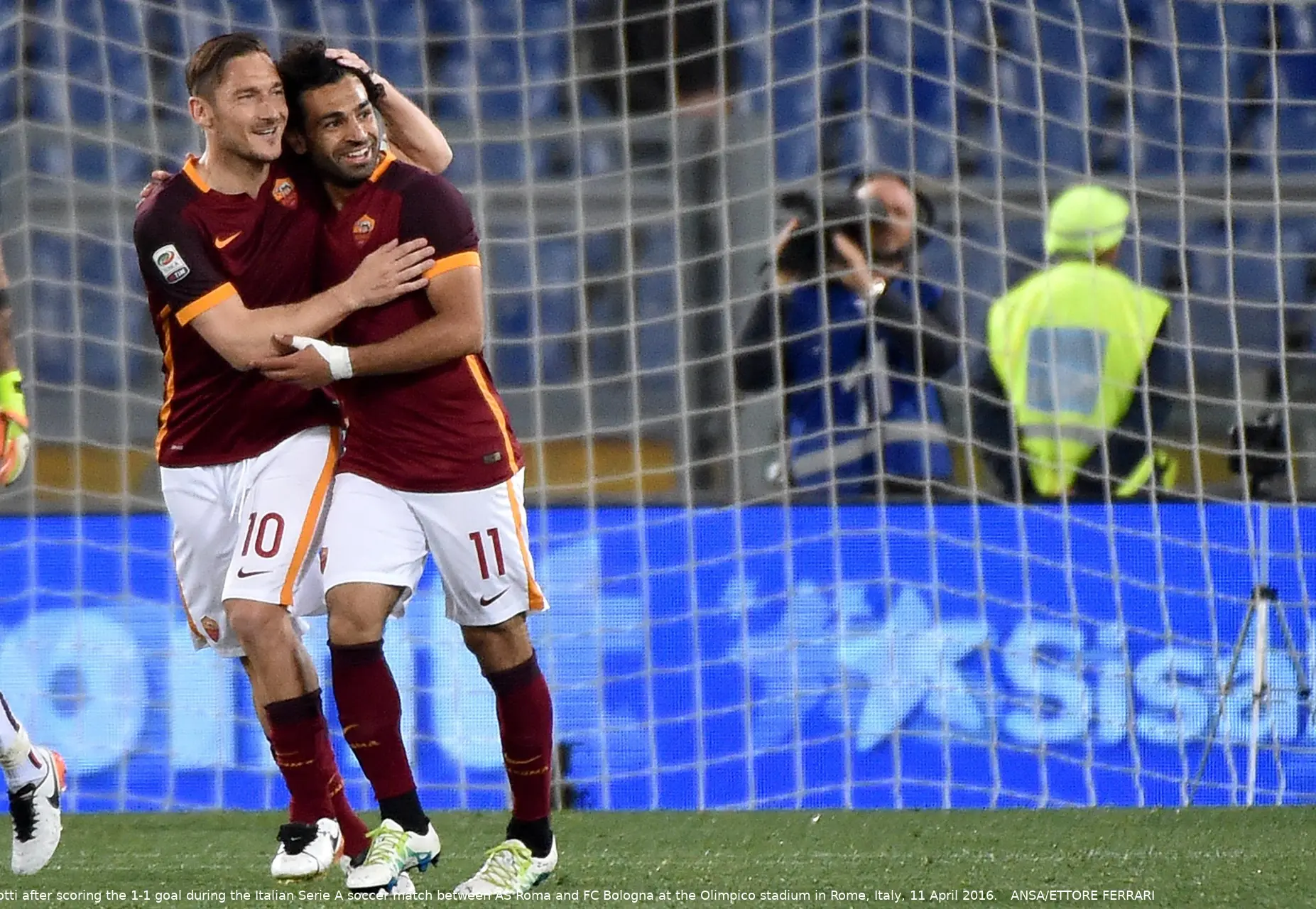 totti salah esultano roma bologna