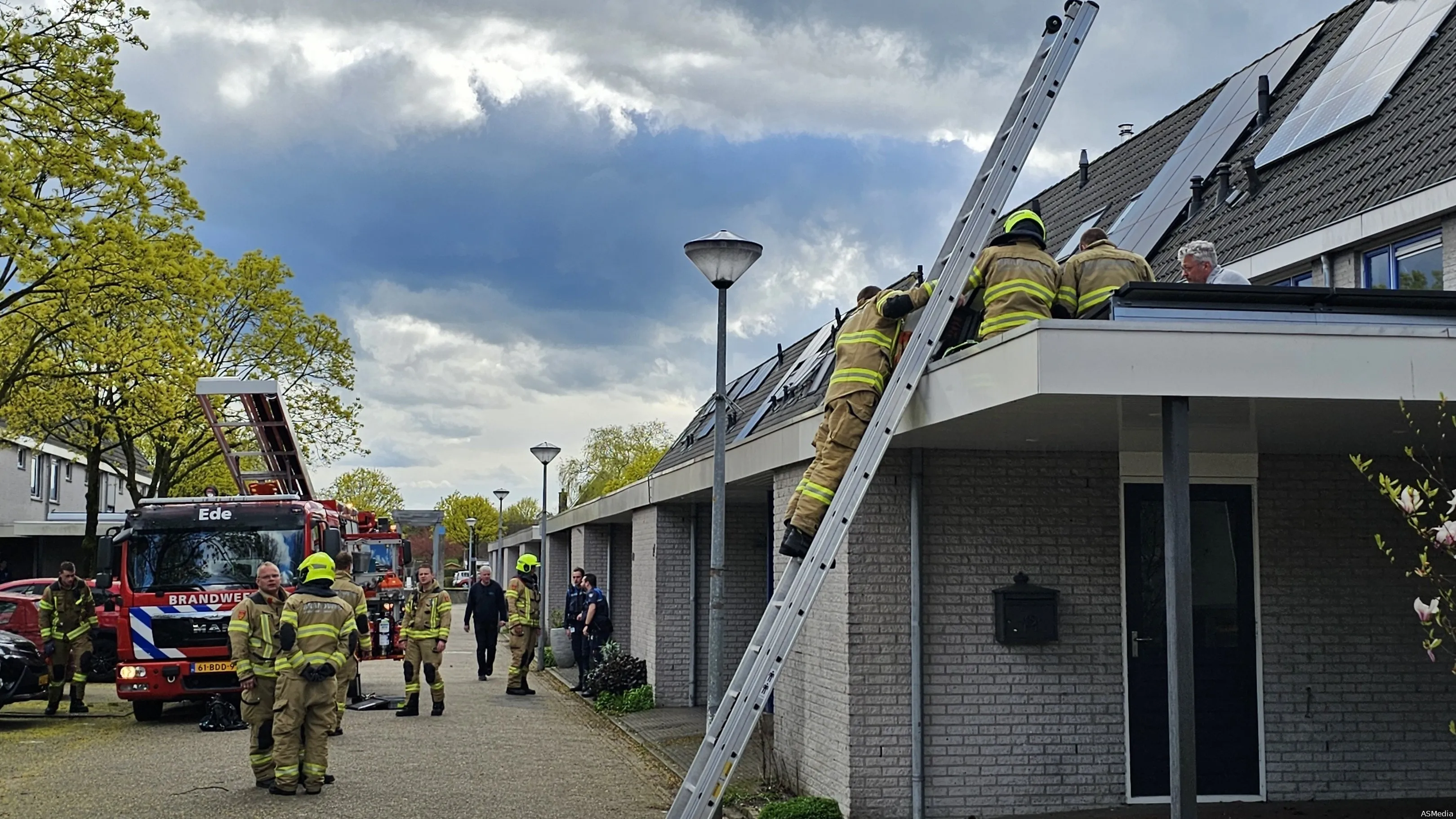 omvormer in brand ede