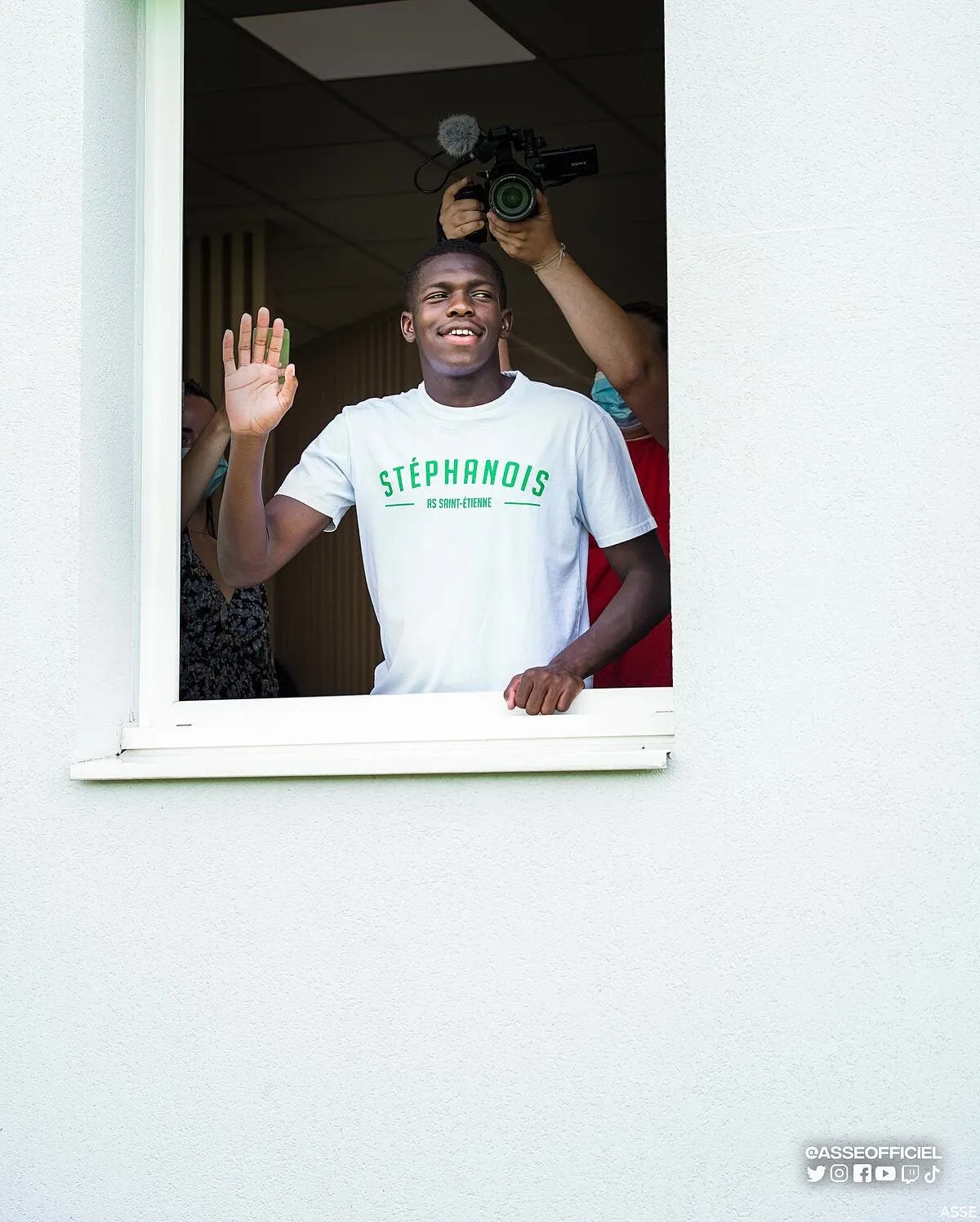 asse les verts trollent messi et font un gros coup asse 321283