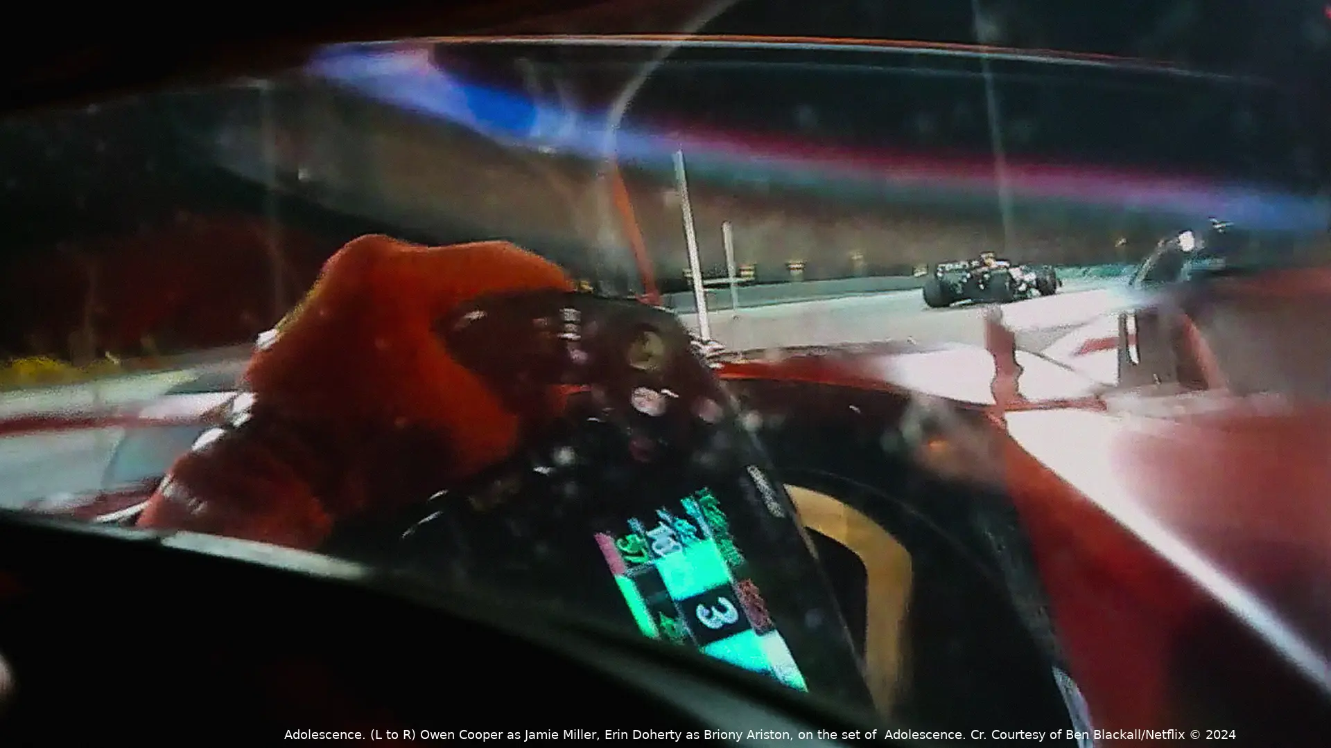 formula 1 drive to survive n s7 e1 00 32 30 00