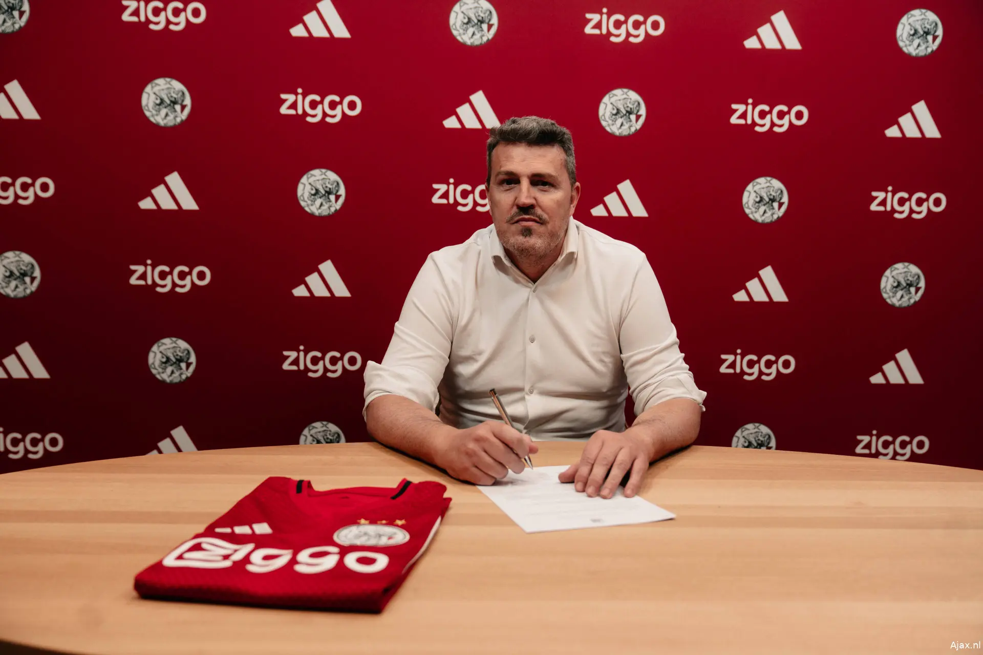 Ajax Showtime Oscar Garcia Jong Ajax