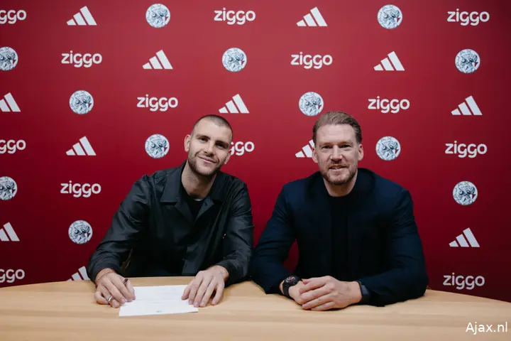 CONTRACT_MAARTEN_PAES-22