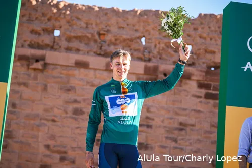 20240130alt2052 alula tour charly lopez