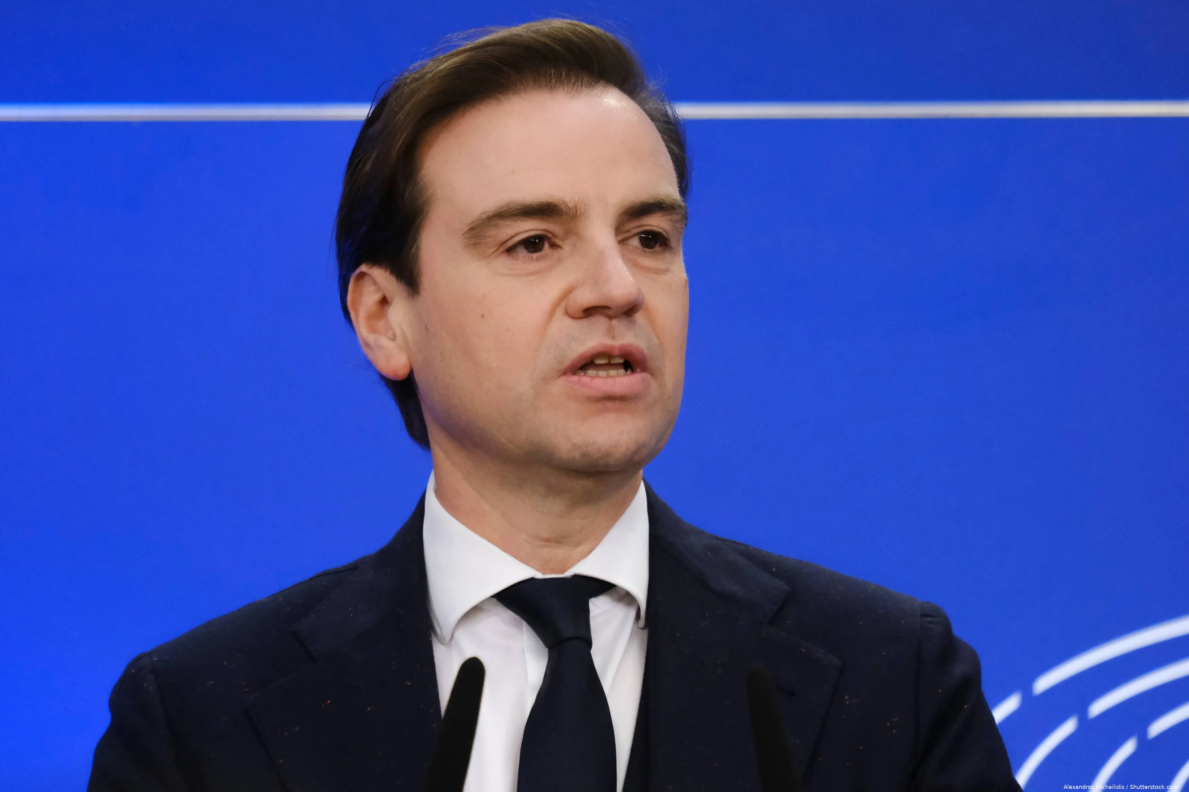 shutterstock_2417405477