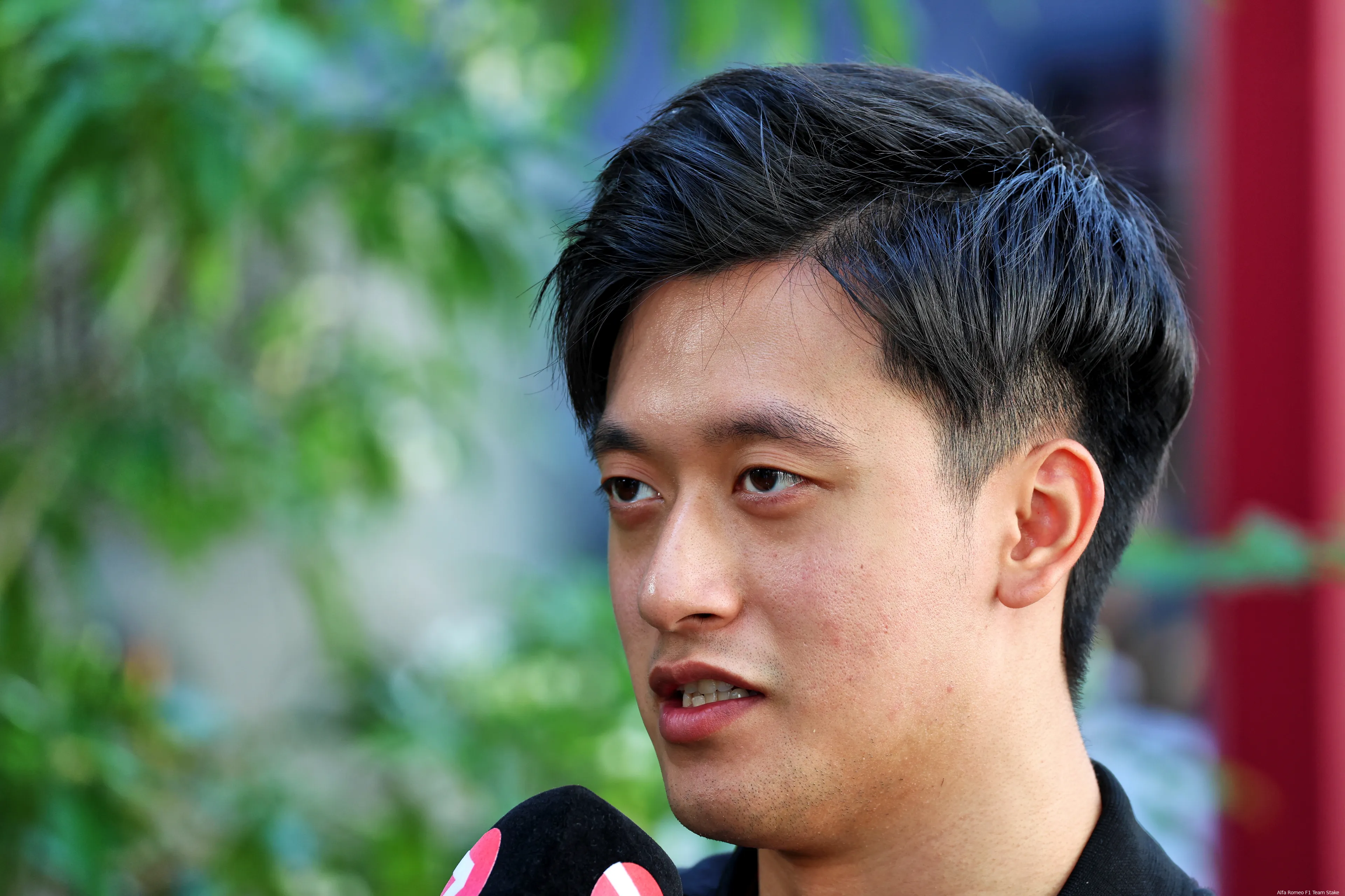zhou guanyu alfaromeo17