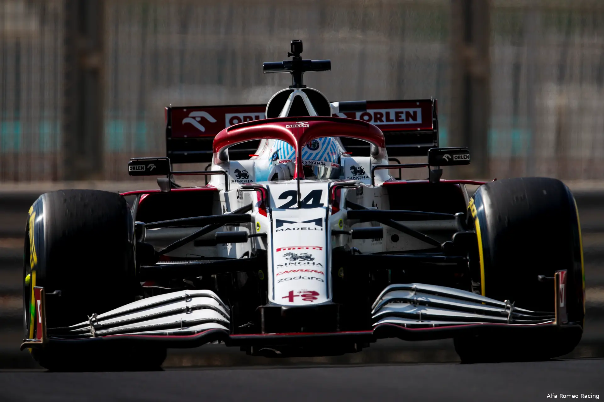 Zhou Alfa Romeo Testdag