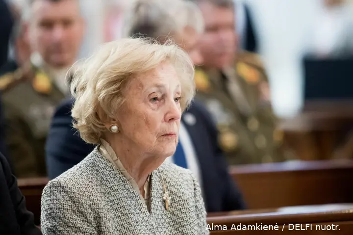 alma adamkiene