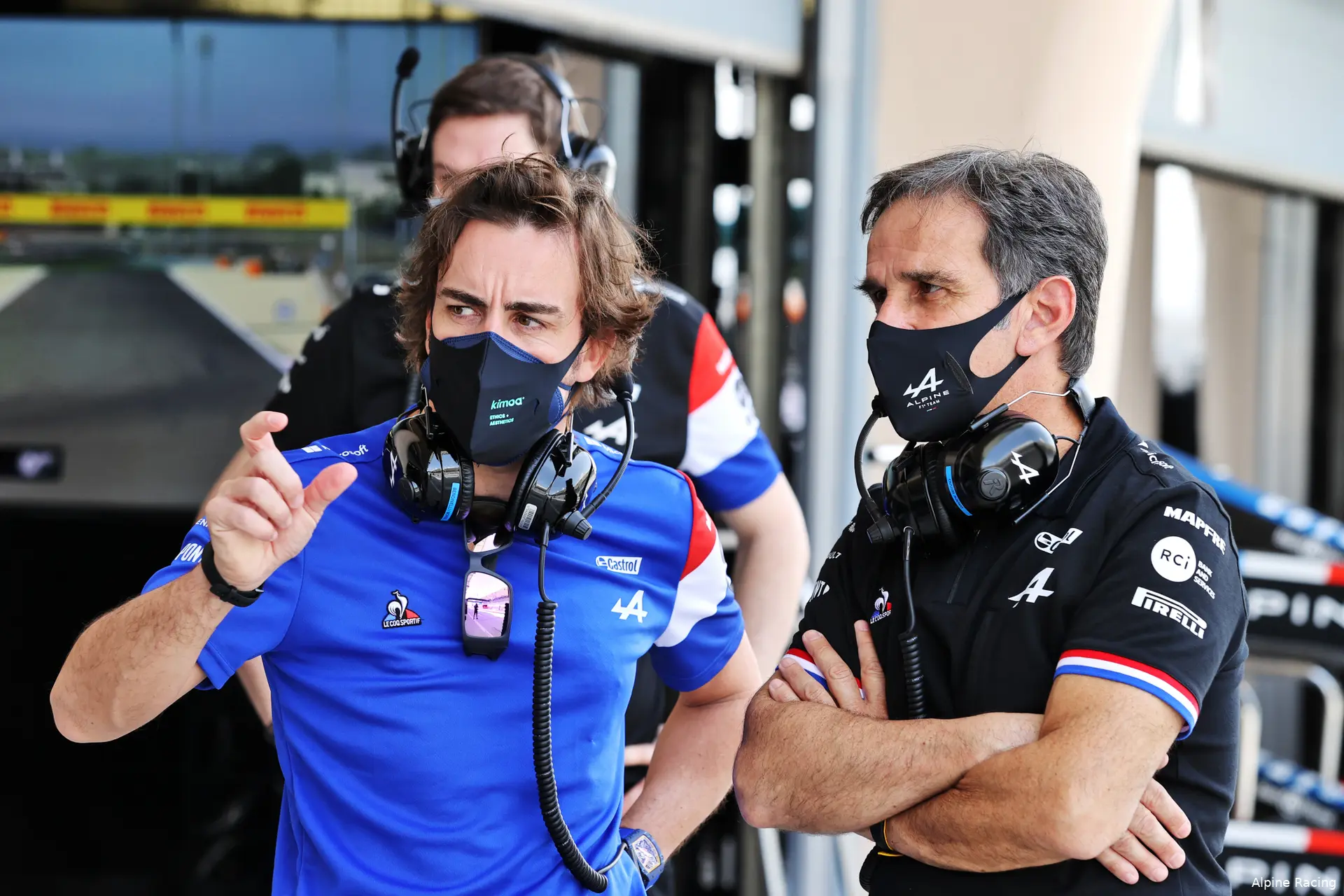 Fernando Alonso Davide Brivio Alpine