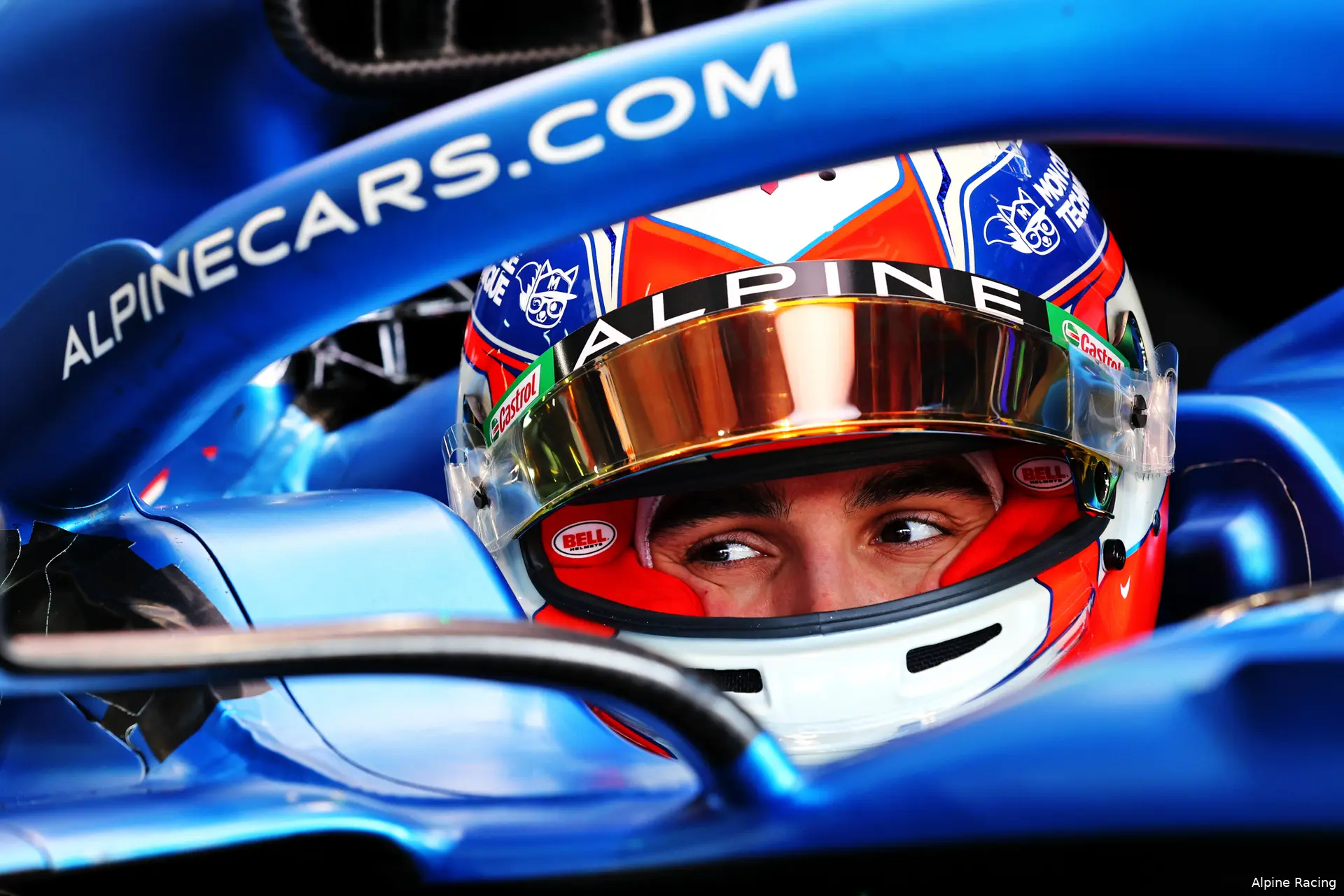 Esteban Ocon Alpine helm