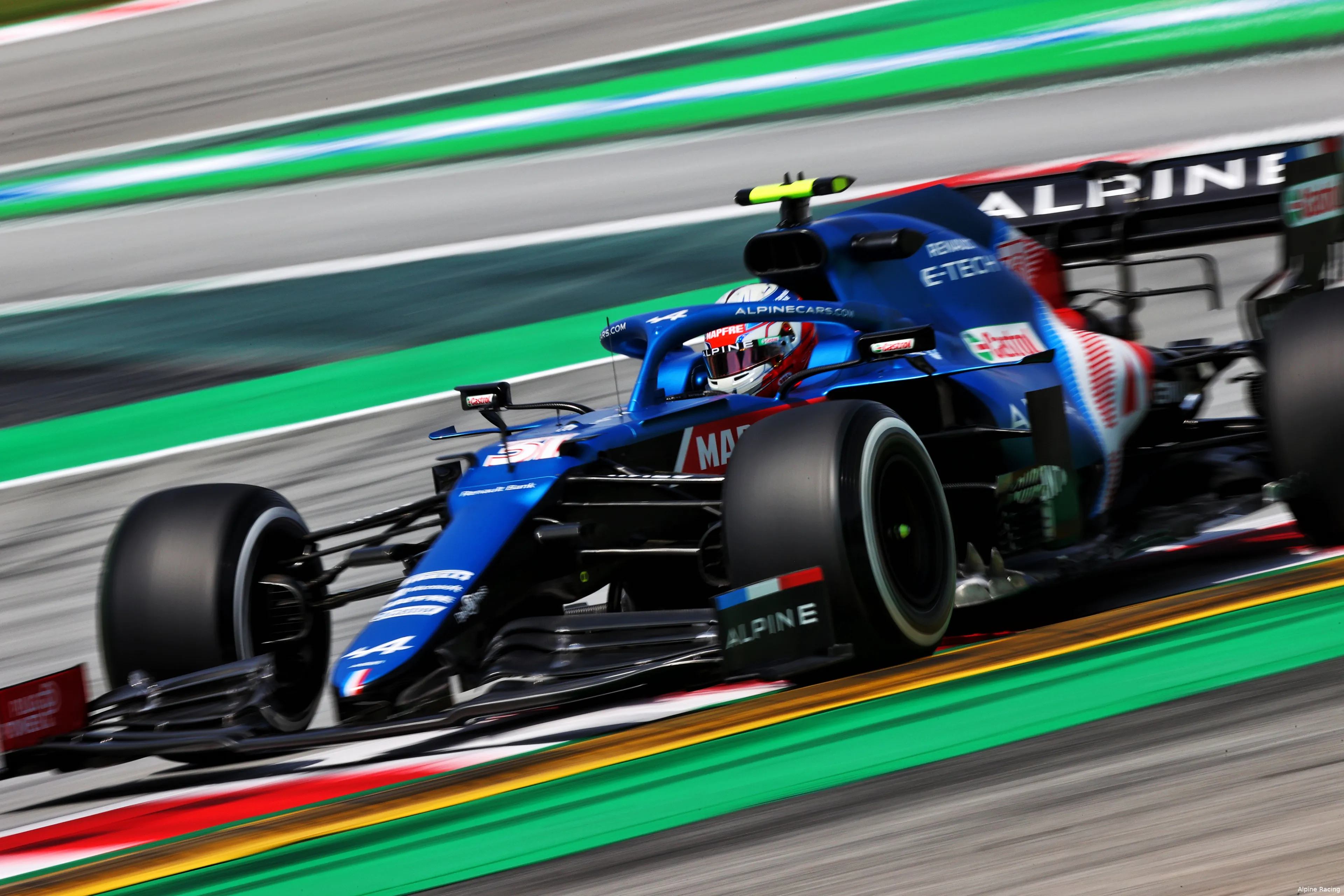 Esteban Ocon A521 Alpine2