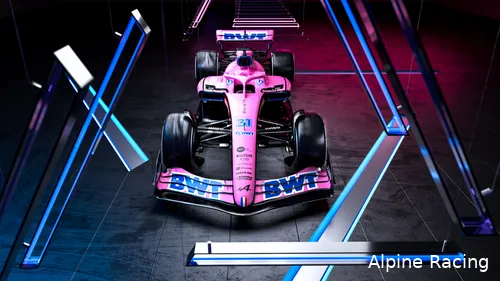 De A522 voor de eerste twee races van voren